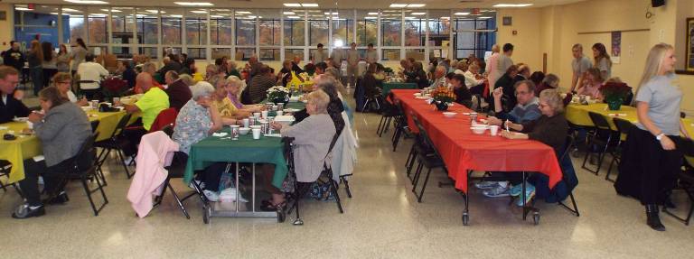 VTHS sponsors Harvest House turkey dinner VTHS sponsors Harvest House turkey dinner