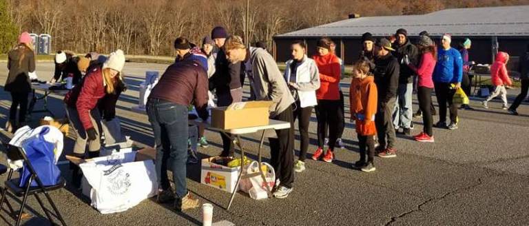 Vernon's turkey trot deemed a success Registration