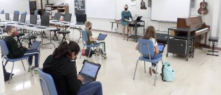 Students return practicing ‘The Glen Meadow Way’ In-class learning at Glen Meadow (Photo provided)
