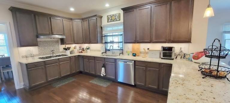 Energy-efficient colonial is great for entertaining Energy-efficient colonial is great for entertaining