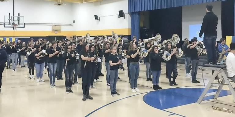 Vernon schools hold recruitment day The band performs