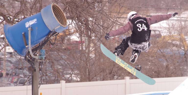 Snowboard demos and a little ‘Party In Your Park’