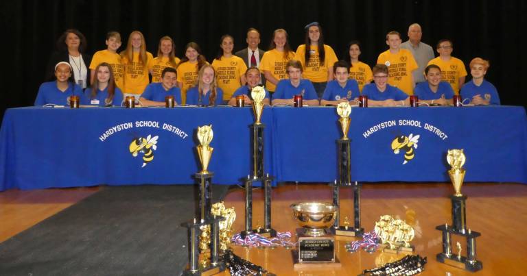 Hardyston wins Academic Bowl Hardyston wins Academic Bowl