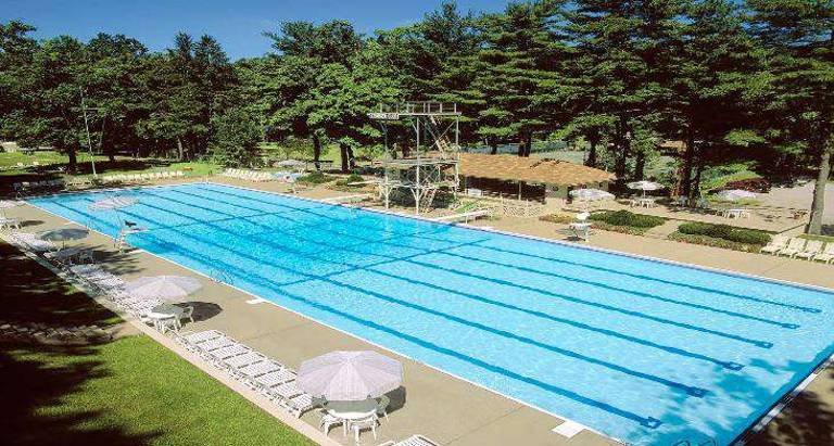 Future of Cruiser Club unknown the Cruiser Club pool in 2008