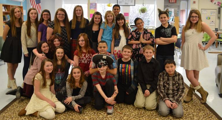 Lounsberry Hollow students host author's walk