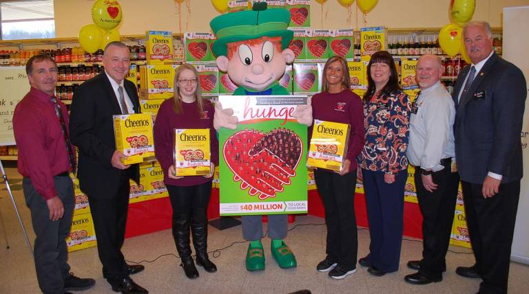 ShopRite workers honored as hunger-fighting heroes Paul Liptak (Assistant Store Manager), Dan Dobrzynski (General Store Manager), Heather Spear, Lucky, Kayla Steele, Linda Pronesti (Assistant Store Manager), Don Morgan (Assistant Store Manager), and Hank Ramberger (General Manager)