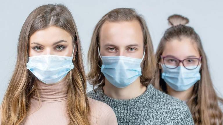 Pennsylvania: Businesses, schools can still require masks