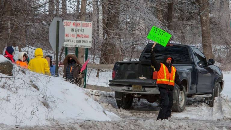 Residents protest illegal dumping in Vernon Residents protest illegal dumping in Vernon