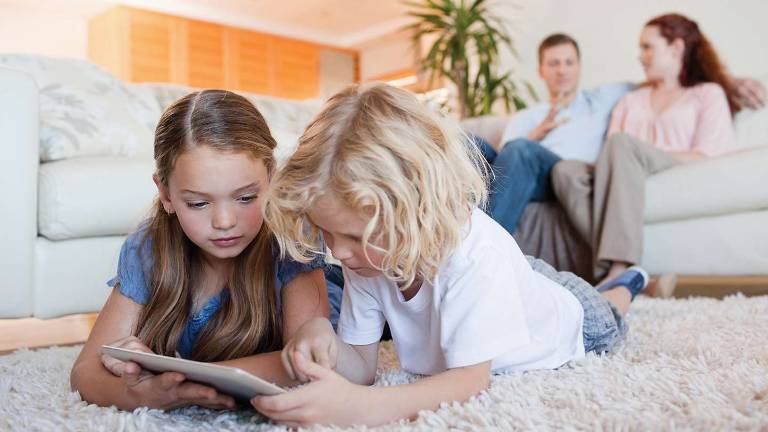 Experts say keep Amazon’s Alexa away from your kids Experts say keep Amazon’s Alexa away from your kids