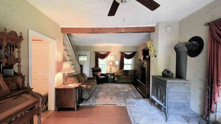 Classic country home awaits Classic country home awaits
