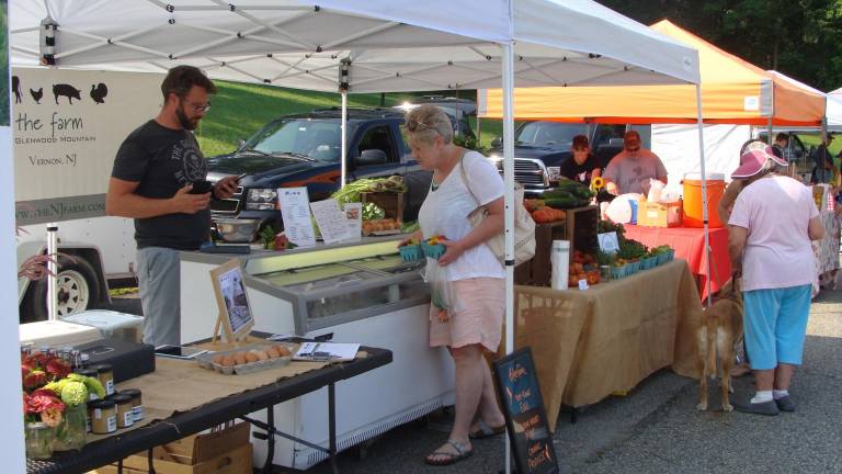Farm fresh farmers market Farm fresh farmers market