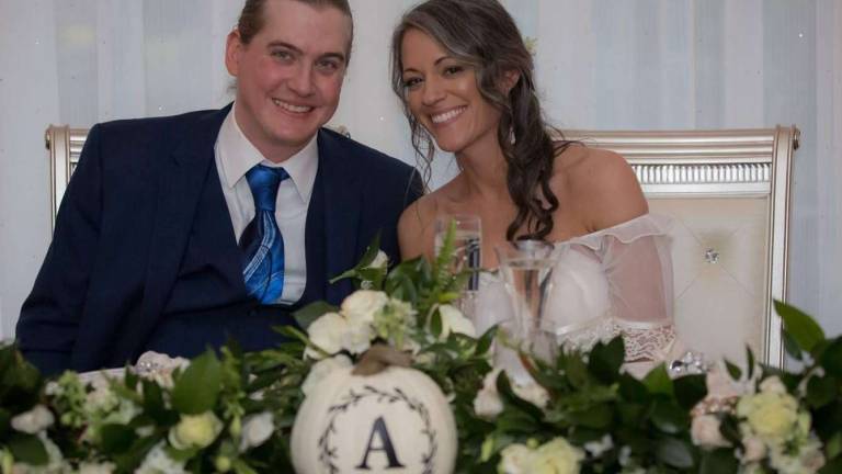 Wantage native marries Wantage native marries