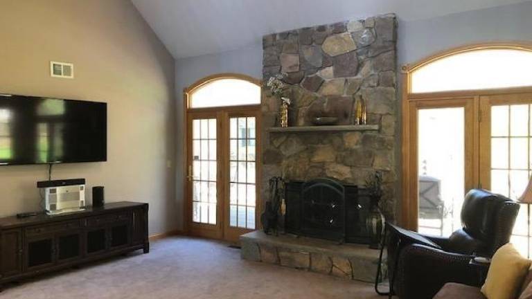 Fabulous property awaits new owner Fabulous property awaits new owner