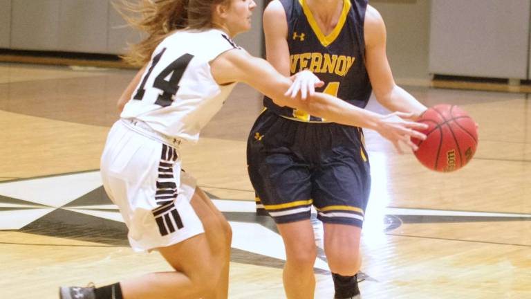 Wesloske leads Vernon over Wallkill Valley Wesloske leads Vernon over Wallkill Valley