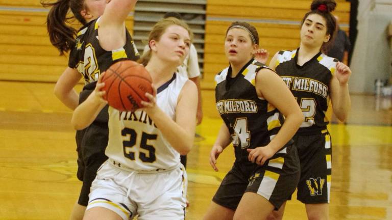 Vernon defeats West Milford in girls' basketball Vernon defeats West Milford in girls' basketball