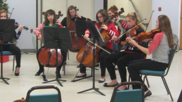 Chamber Orchestra concert celebrates Christmas Chamber Orchestra concert celebrates Christmas