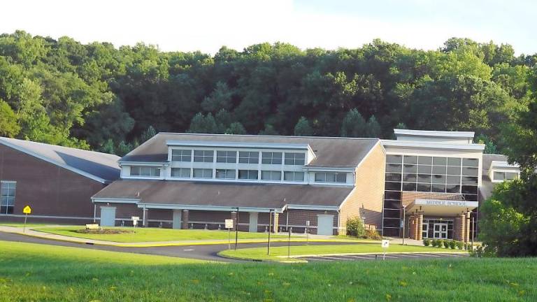 Hardyston Middle School (Photo by Vera Olinski)