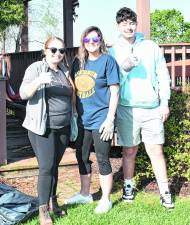 <b>Marissa Rossi, Jessie Kozmoski and Wyatt Giampino, all of Vernon, pose for a photo.</b>