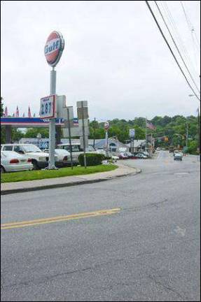 Borough presses DOT to preserve Route 23 realignment plan