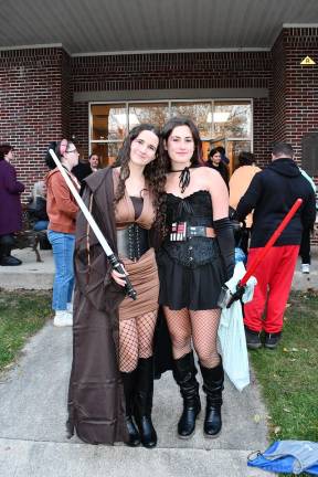 Kylie Trilling of Stillwater and Klairty Lain Wantage are dressed as Star Wars characters.