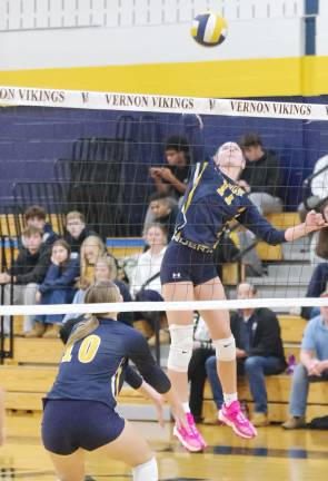 <b>Vernon's Dominica Sierpinski rises towards the ball in midair. Sierpinski had 18 kills, 12 digs and 3 aces.</b>