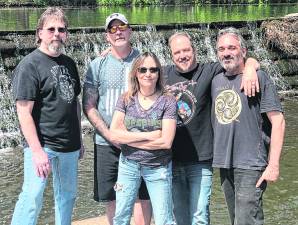 <b>Yesterdaze Gone</b>