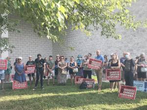 Concerned citizens gathered on August 4 to express their opposition to the pipeline expansion.