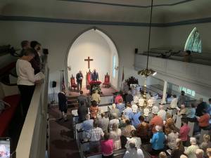 People fill the pews for the annual service Sept. 17 at the Old Clove Church in Wantage. (Photo by Bill Truran)