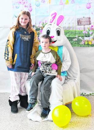 <b>Brooklyn and Maverick Mangano of Vernon are shown with the Easter Bunny.</b>