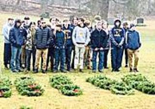 Wrestlers honor veterans