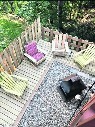 Highland Lakes hideaway available