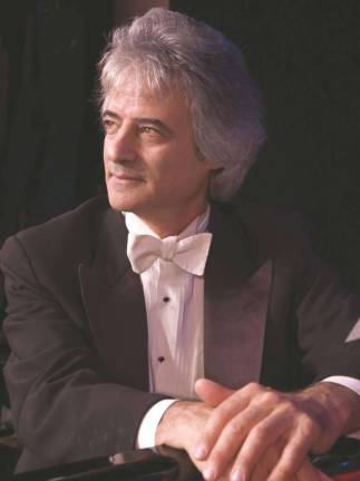 ZeidwiG to return to Performing Arts Center at SCCC