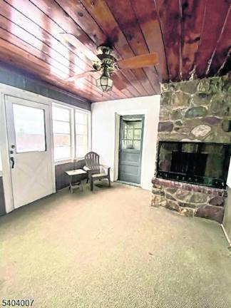 Home provides peaceful country living