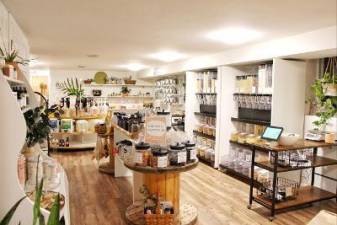 Simple Bare Necessities spreads mantra of ‘zero waste’ throughout community