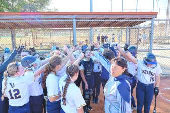 <b>VS1 The Vernon Township High School softball team at Cocoa Beach/Space Coast spring training in Florida. (Photo provided)</b>