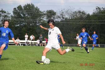 Wallkill Valley boys’ soccer seeks to rebuild for 2022 season