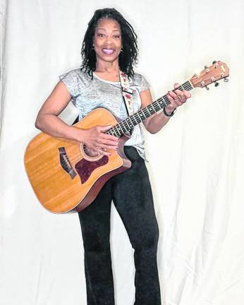 <b>Dana Harrison</b>