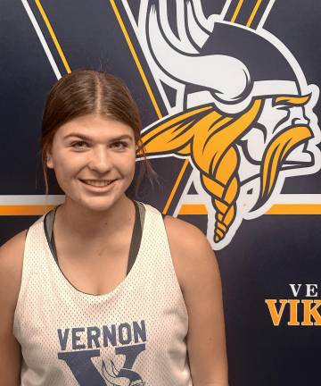 <b>Senior midfielder Teagan Ressler has been an integral part of the field hockey team’s success this season.</b>