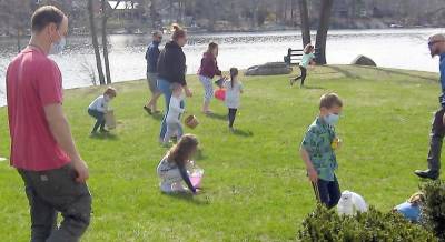 At the signal, participants sprint to locate eggs (Photo by Janet Redyke)