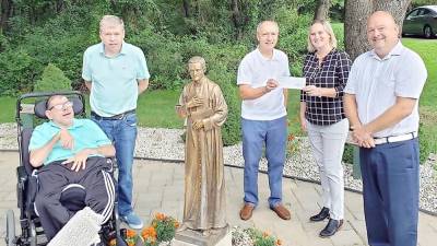 Oak Ridge Knights raise $3K to help people withdisabilities