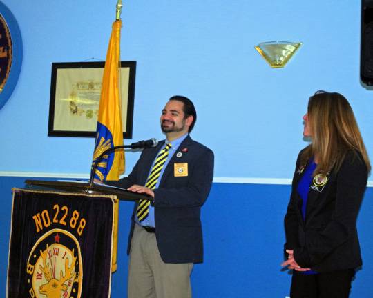 Elks Vice President, Northwest District, Philip A. Maenza addressed the veterans and thanked them for their service to our country. At the right is Elks Exalted Ruler Patty Green.