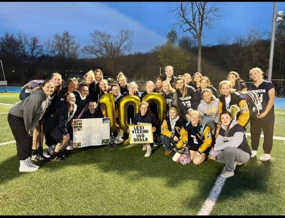 Vizzini scores 100th goal in Vernon win