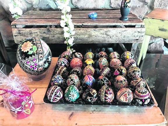 Local artist offers Ukrainian Easter egg decorating classes