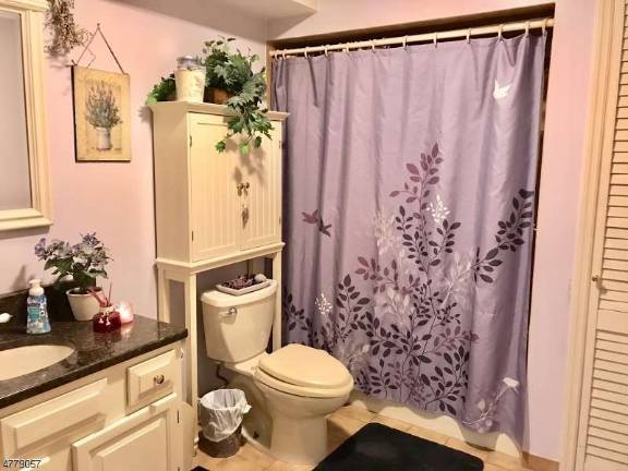 Vernon colonial has it all