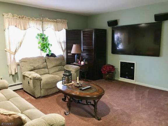 Vernon colonial has it all