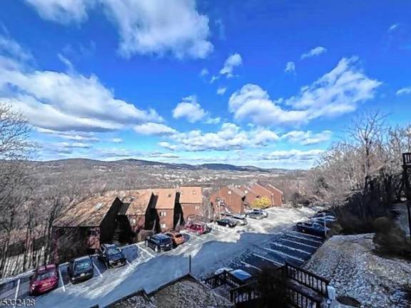Townhouse offers gorgeous views