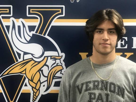 Junior Franco Luna recorded 12 tackles, 1 interception, 2 catches for 29 yards and 1 touchdown in the Viking’s 29-0 win over High Point.