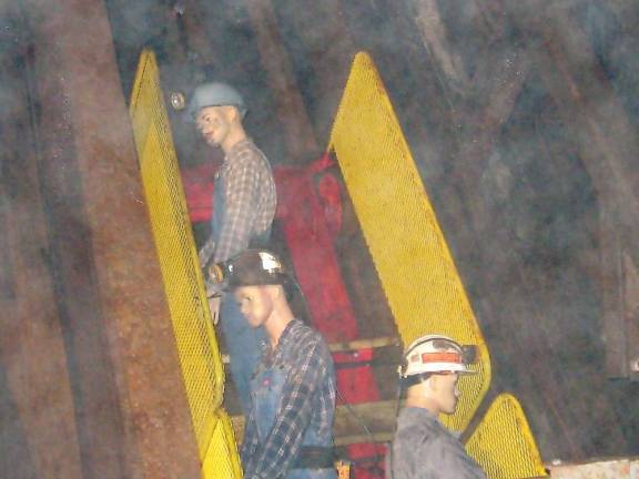 This exhibit shows the elevator-type apparatus that took miners down into the mine (Photo by Janet Redyke)