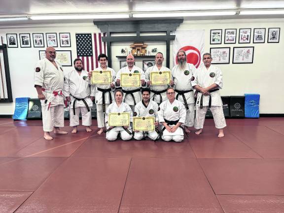 <b>Back row: Mark Spear, Timothy Duvelsdorf, Braden Rosario, Paul Doumanis, Scott Wolven Sr., Tim Duvelsdorf, Thomas Tedeschi; front row: Jillian Vazquez, Jose Gomez, Erin Spear</b>