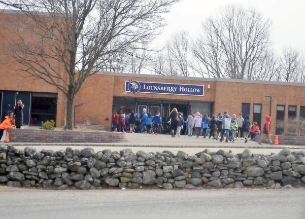 Lounsberry Hollow School (File photo)